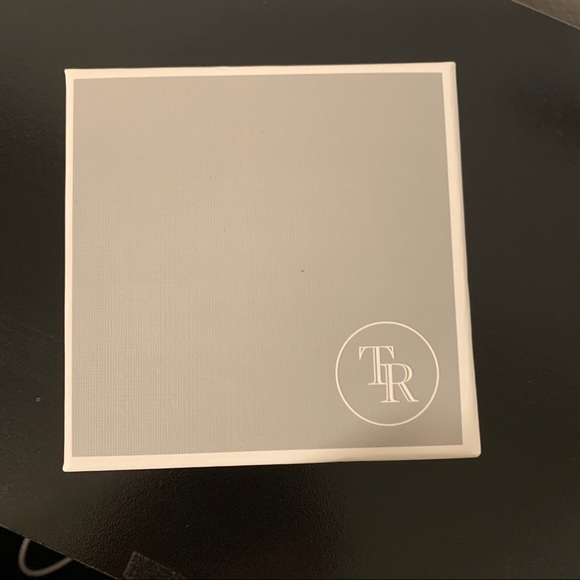 Compact mirror - Picture 3 of 3